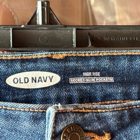 Old Navy Medium Wash Jean Shorts High Rise Bermuda Size 12 Women - Picture 2 of 9